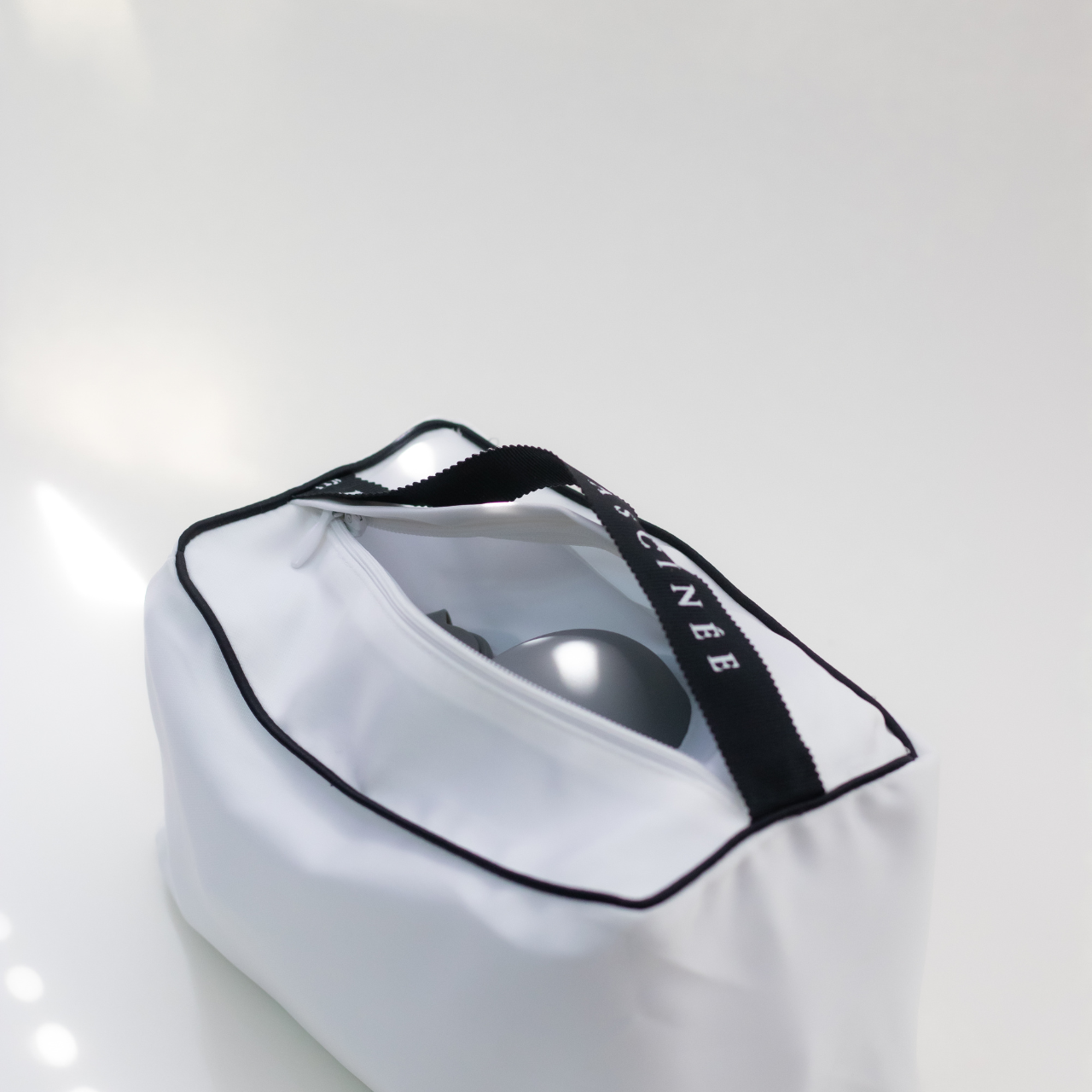 Puff Bag Pillow - BV Medium Campana